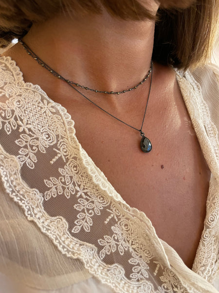 sapphire | stone necklace / oxidase