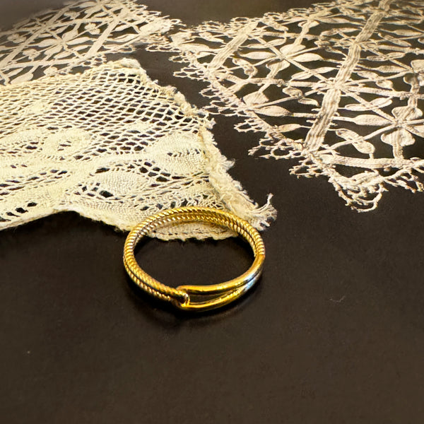 ‚Marina‘ knot ring / 24k goldplated