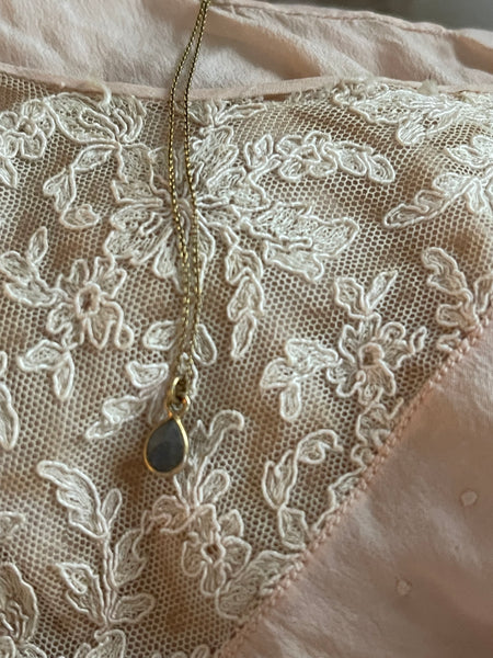 emerald | small necklace | 24k gold-plated