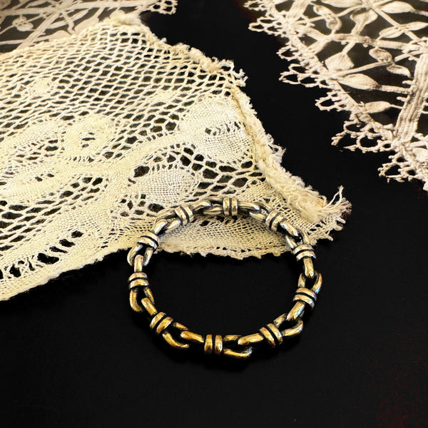 ‚Anita‘ knot ring/ 925 silver