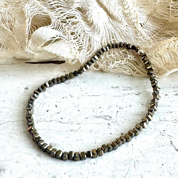 “Pyrite” faceted / stone bracelet