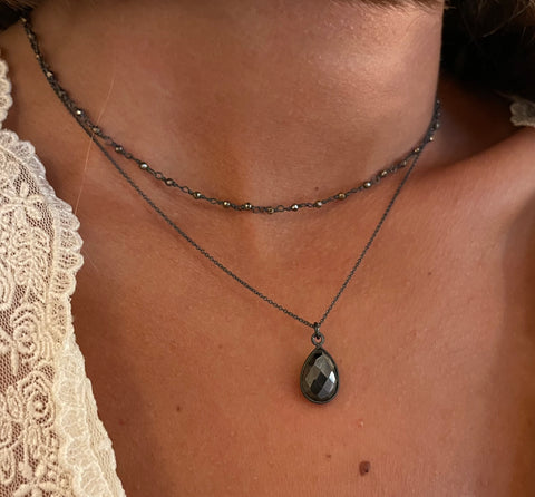 sapphire | stone necklace / oxidase