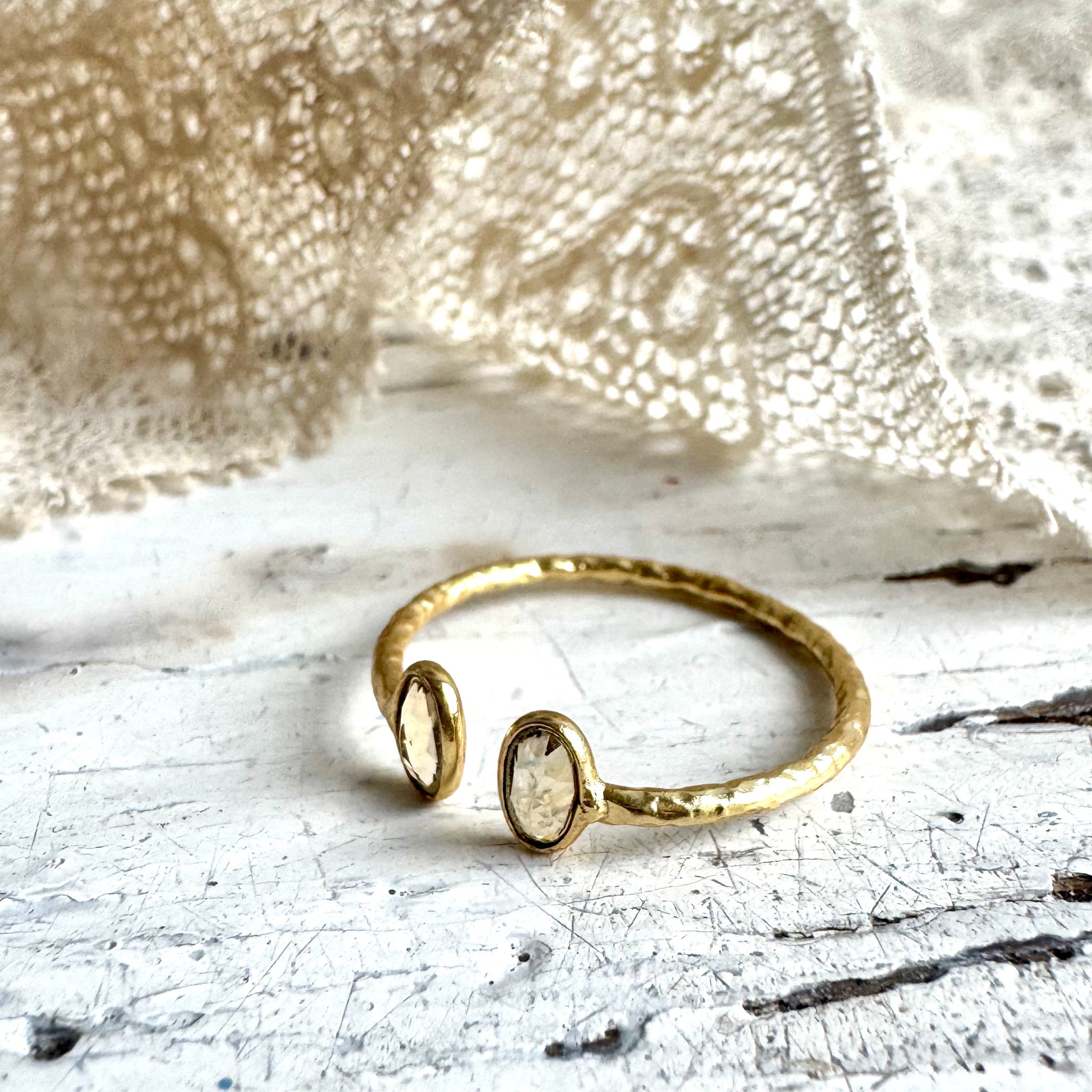 ‘Ina’ double ring / Citrine