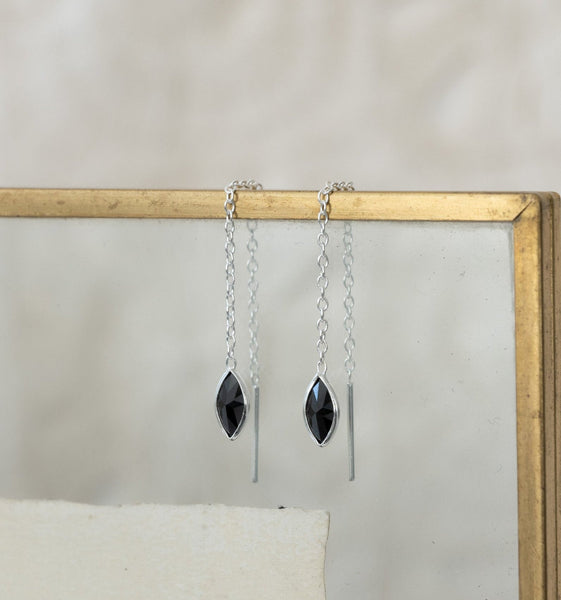 ‚Indra‘ chain drop earring / Onyx