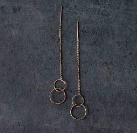 'Two small rings' chain stick earrings | rose gold