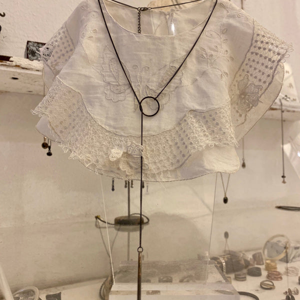 „Lazo' necklace | Oxidized silver