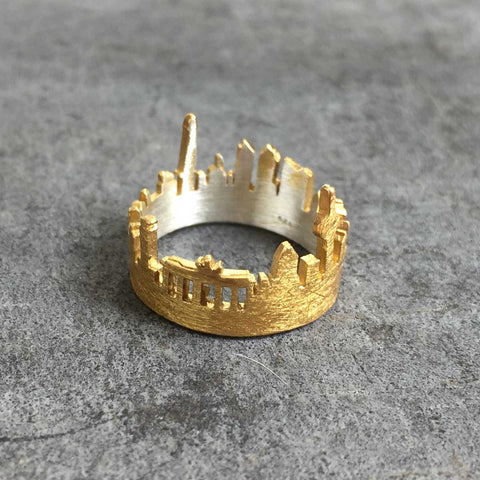 'Berlin silhouette' ring | 24k Gold-plated