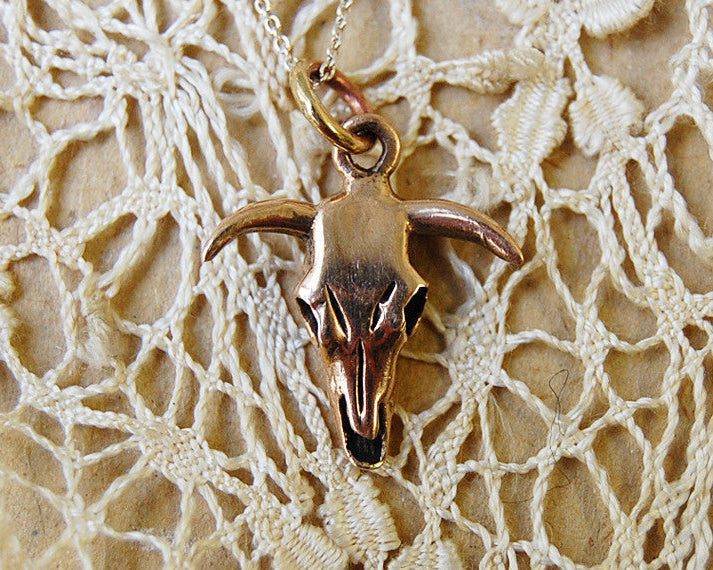 'Cow skull' necklace | Bronze