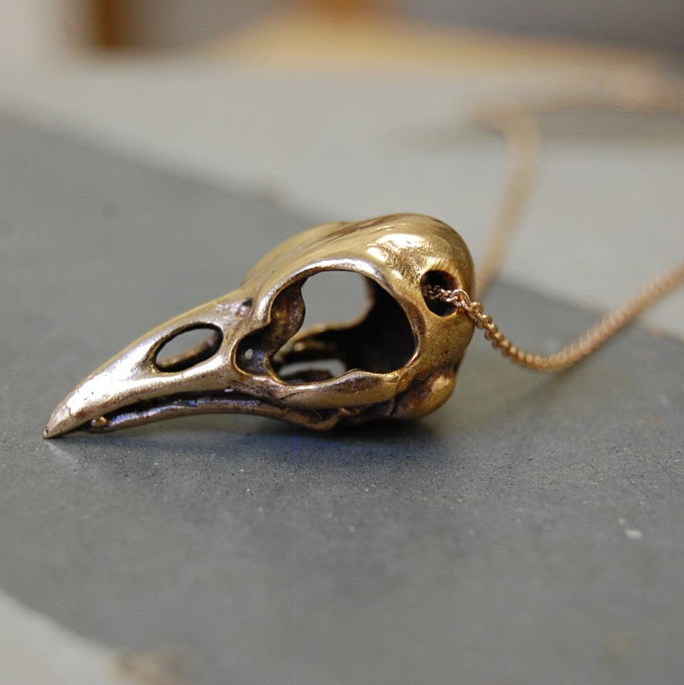 'Bird skull' necklace | Bronze