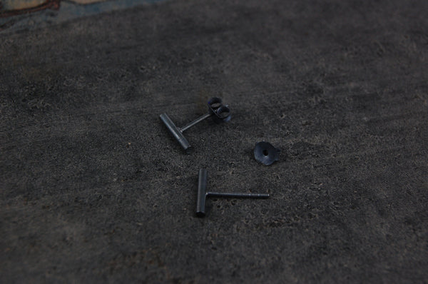 small stick earstuds | 925 silver oxidized