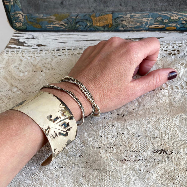 Argentine cuff bracelet | Oxidized copper