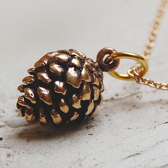 'pine cone' necklace | bronze