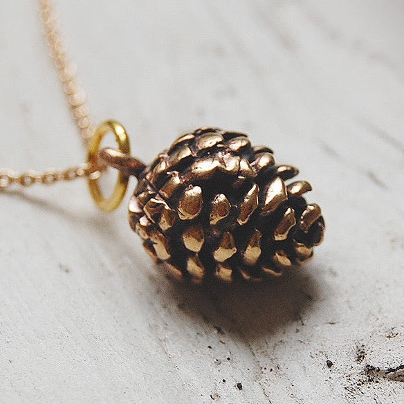 'pine cone' necklace | bronze