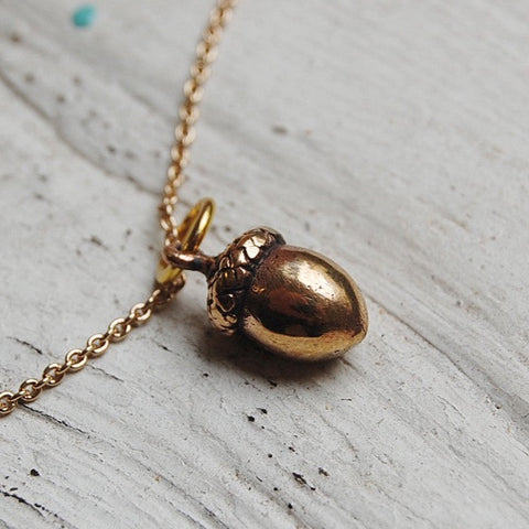 'Acorn' necklace | bronze