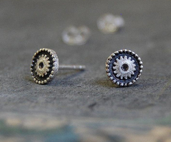 'Indira' round earstuds | 925 Silver