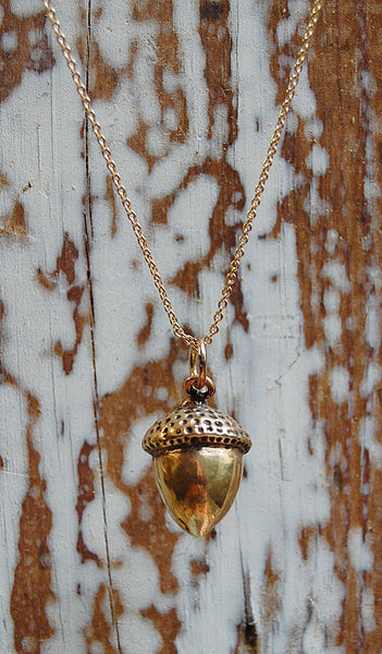 'Acorn' large pendant necklace | bronze
