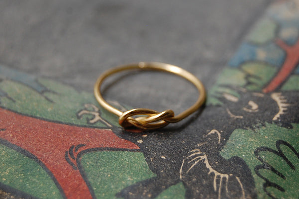 'infinity knot' ring | 24k gold-plated