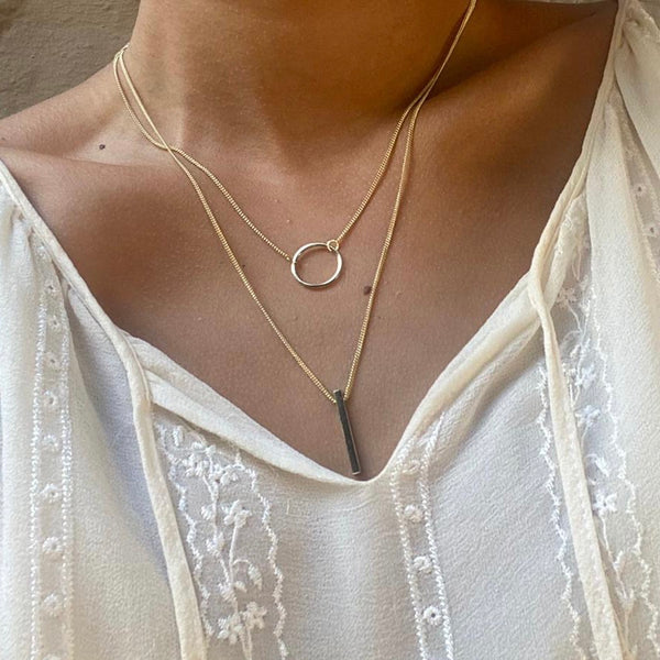 ‘Lazo doble’ necklace |