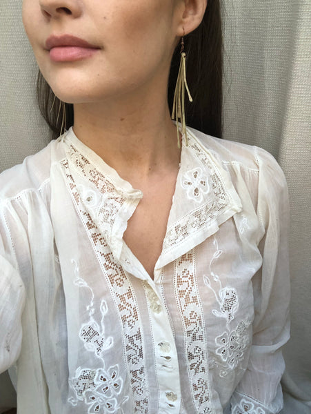 'Argentine stamen' earrings | oxidized copper