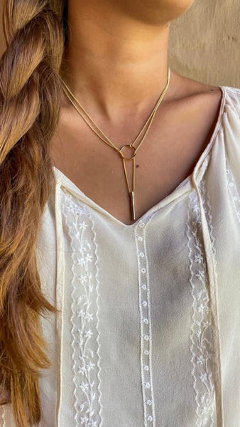 ‘Lazo doble’ necklace |