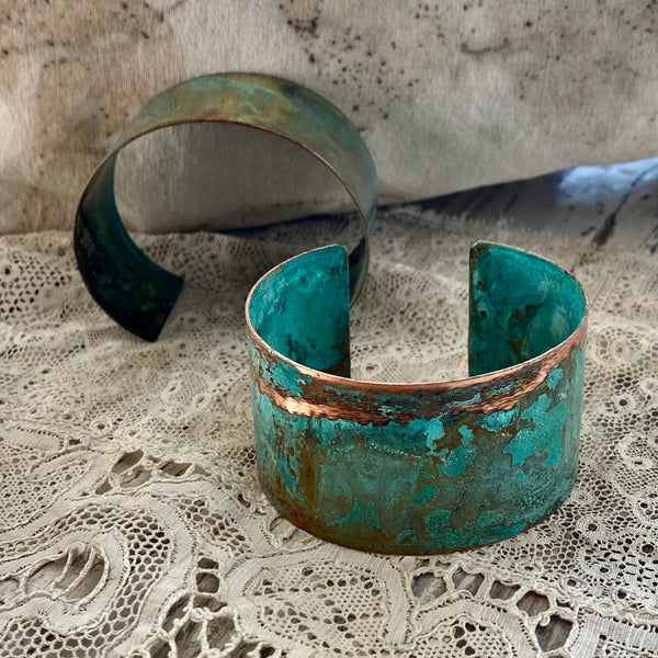 Cuff bracelet | medium | Turquoise patina