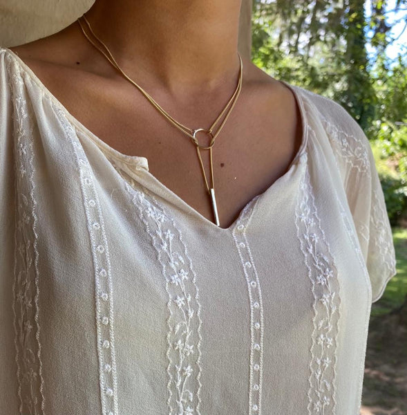 ‘Lazo doble’ necklace |