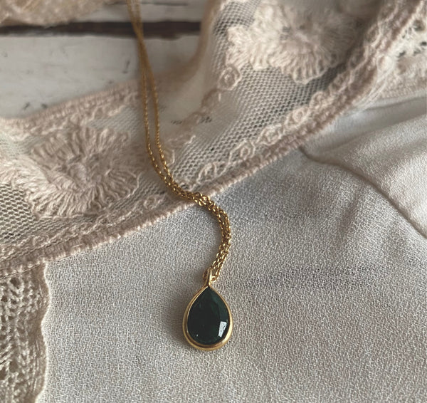 emerald | small necklace | 24k gold-plated