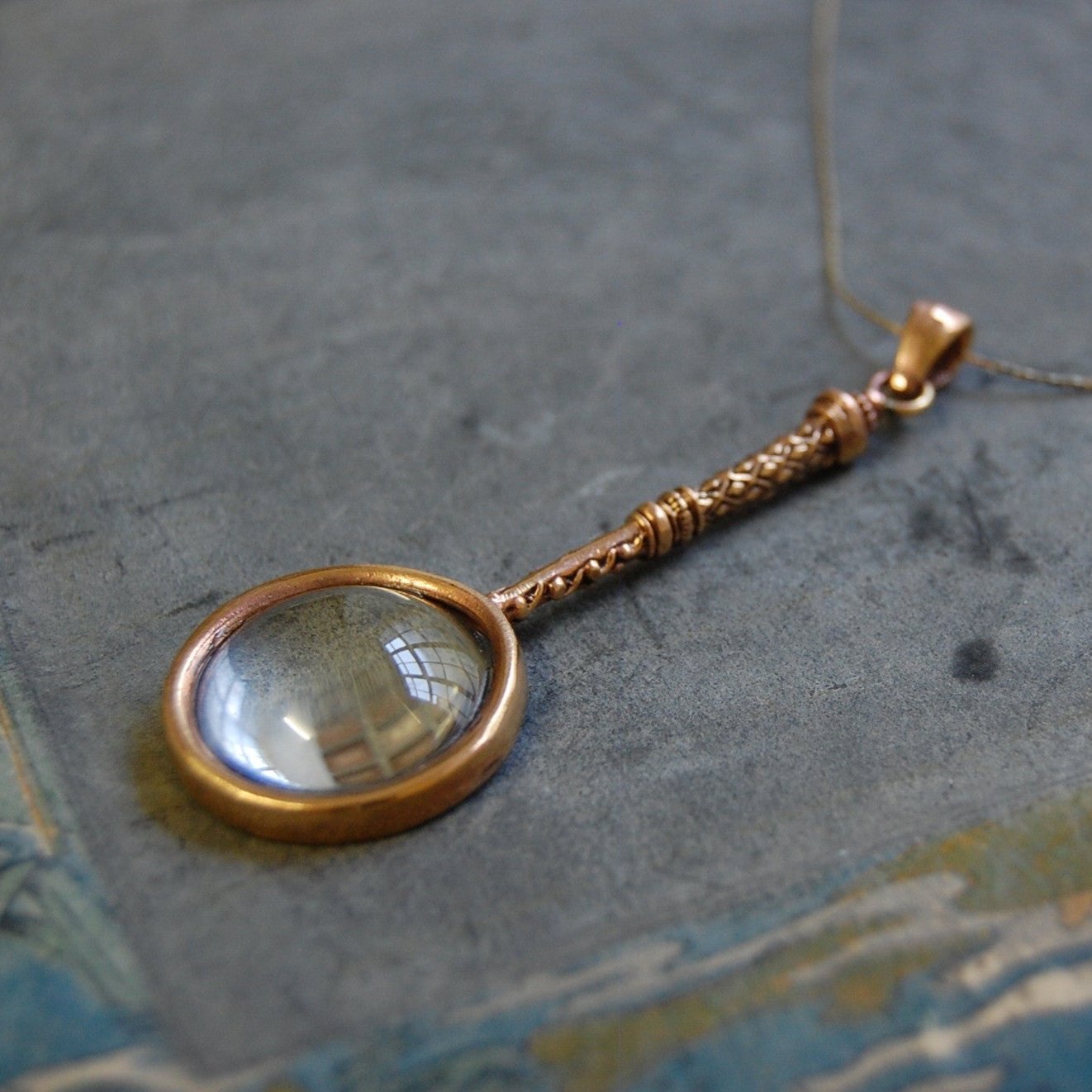 magnifying glass pendant | bronze