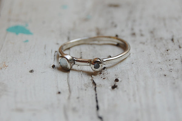 mother of pearl | 'double disc' ring | 925 silver