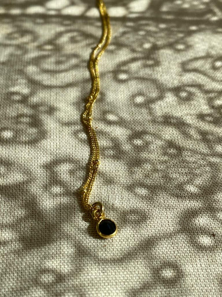 small onyx | necklace | 24k gold-plated