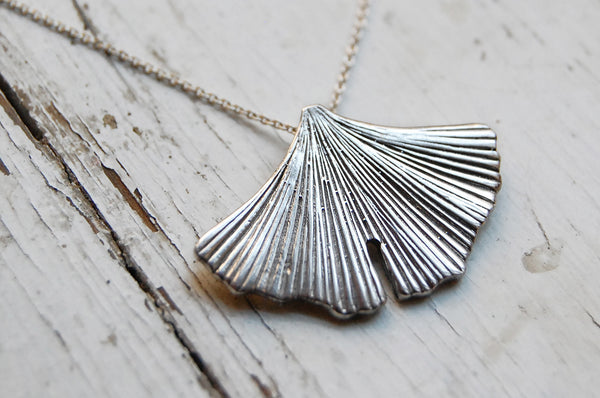 'ginkgo fan' necklace | 925 silver